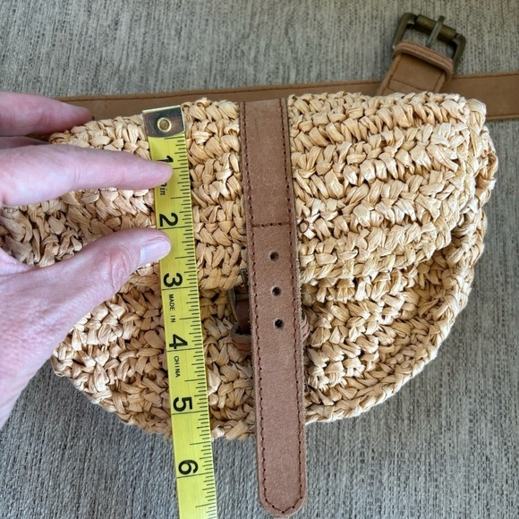 Anabaglish Ratan & Leather Belt Bag - Picture 10 of 12